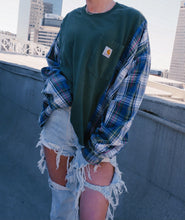 Load image into Gallery viewer, Carhartt Crewneck Flannel