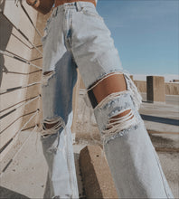 Load image into Gallery viewer, Leviโs 512