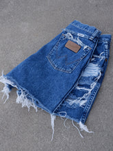 Load image into Gallery viewer, Wrangler Cut-offs (Size 10)
