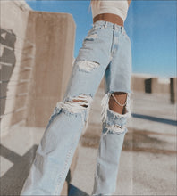 Load image into Gallery viewer, Levi’s 512
