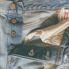 Load image into Gallery viewer, Levi’s 501 Studded
