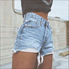 Load image into Gallery viewer, Levi’s 501 Studded
